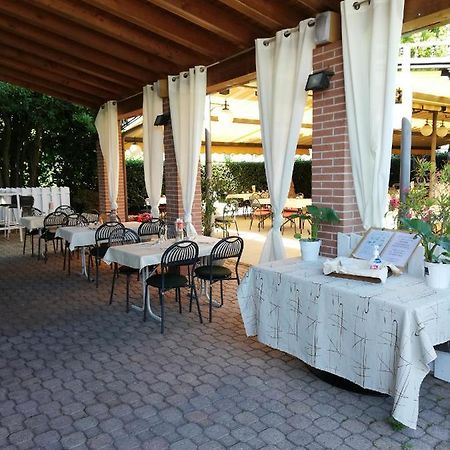 Albergo Villa Eva كوسترمانو المظهر الخارجي الصورة
