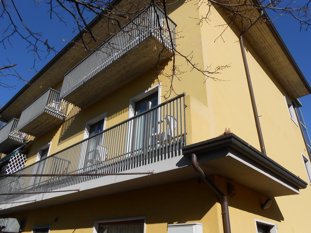 Albergo Villa Eva كوسترمانو المظهر الخارجي الصورة