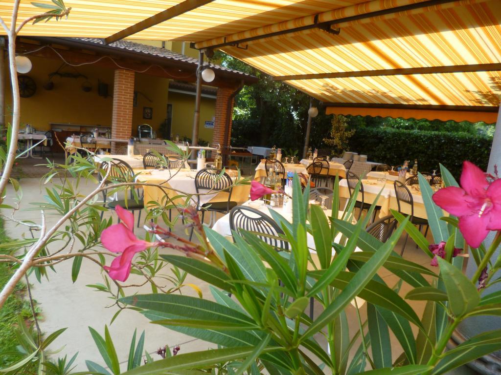Albergo Villa Eva كوسترمانو المظهر الخارجي الصورة