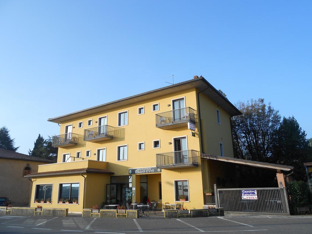 Albergo Villa Eva كوسترمانو المظهر الخارجي الصورة